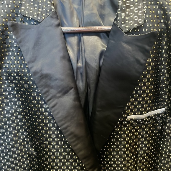 Coo Fandy, Tuxedo Suit, Black and Gold Dots - Picture 9 of 11